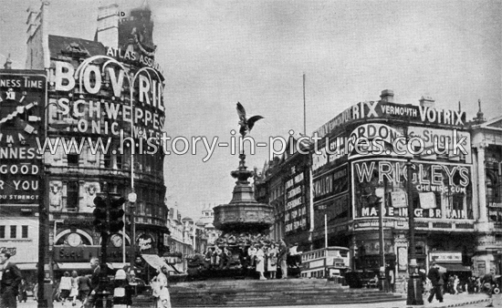 Piccaddilly Circus, London, c.1930's.